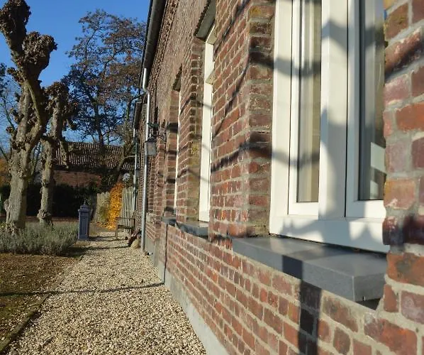 De Pottenbakkershoeve Bed and breakfast 3*
